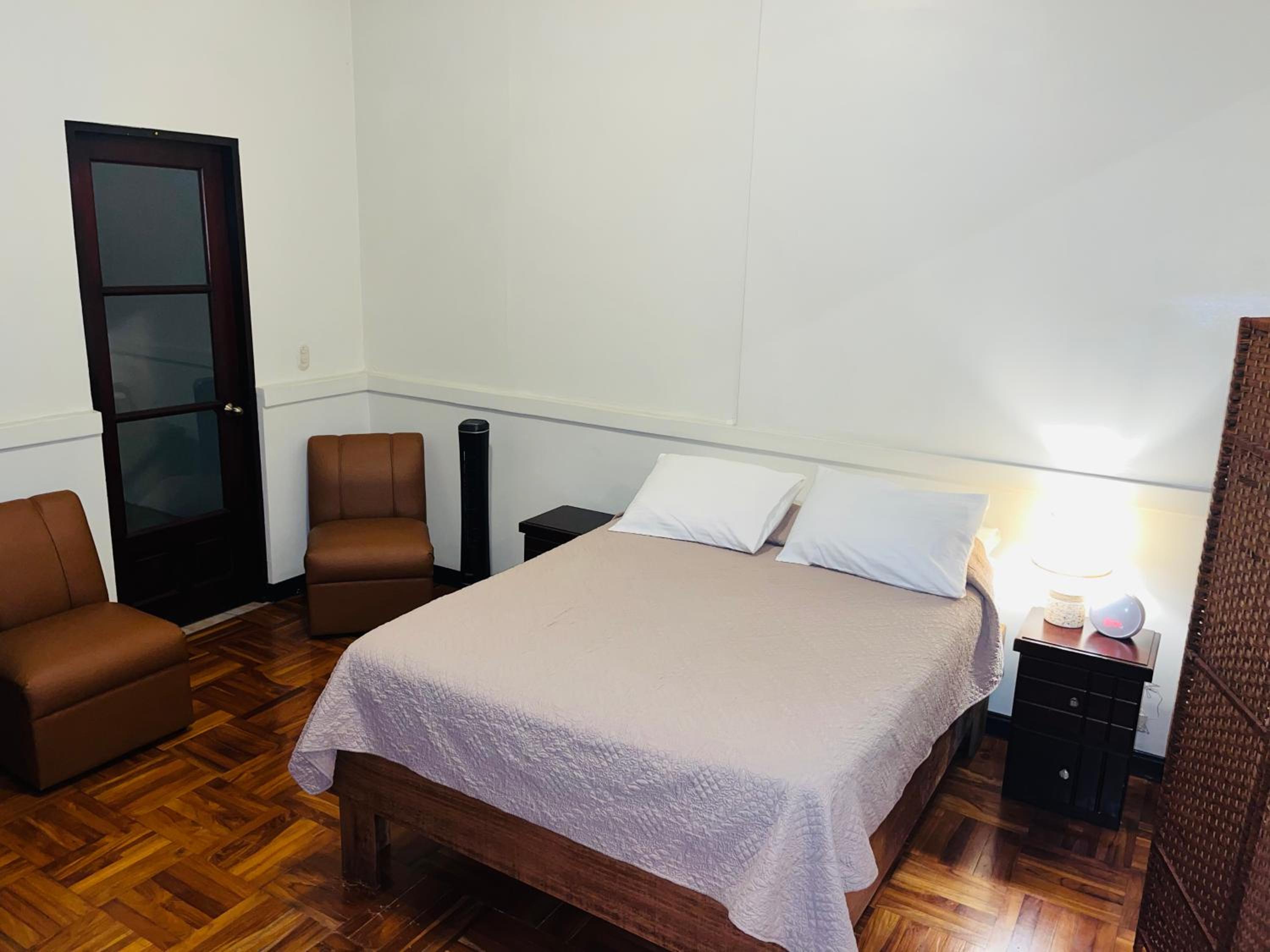 San Jose - Costa Rica Vacations - Esters Place - Property Image 3