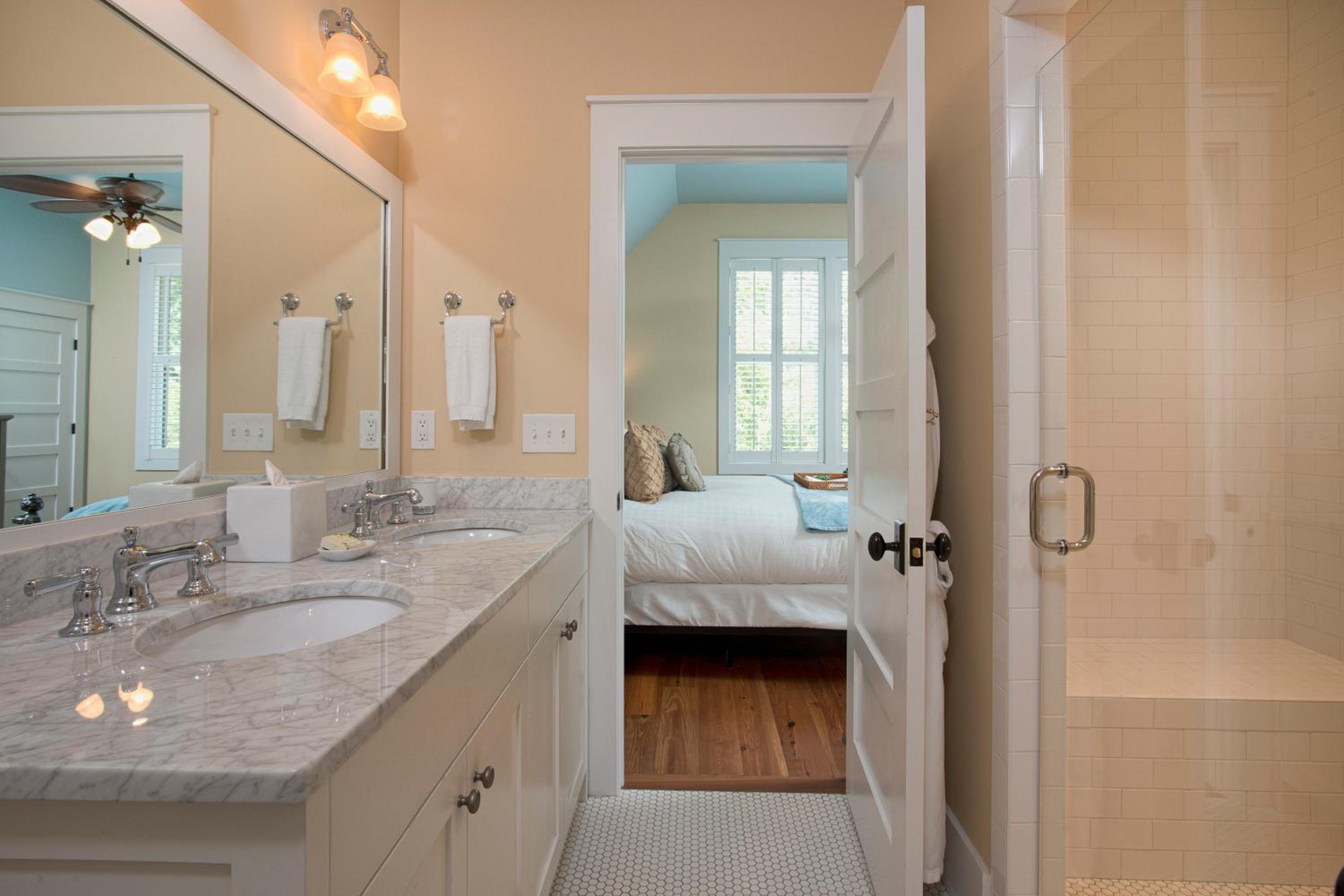 3 Bedroom Wilson Village Home 5029 view 2