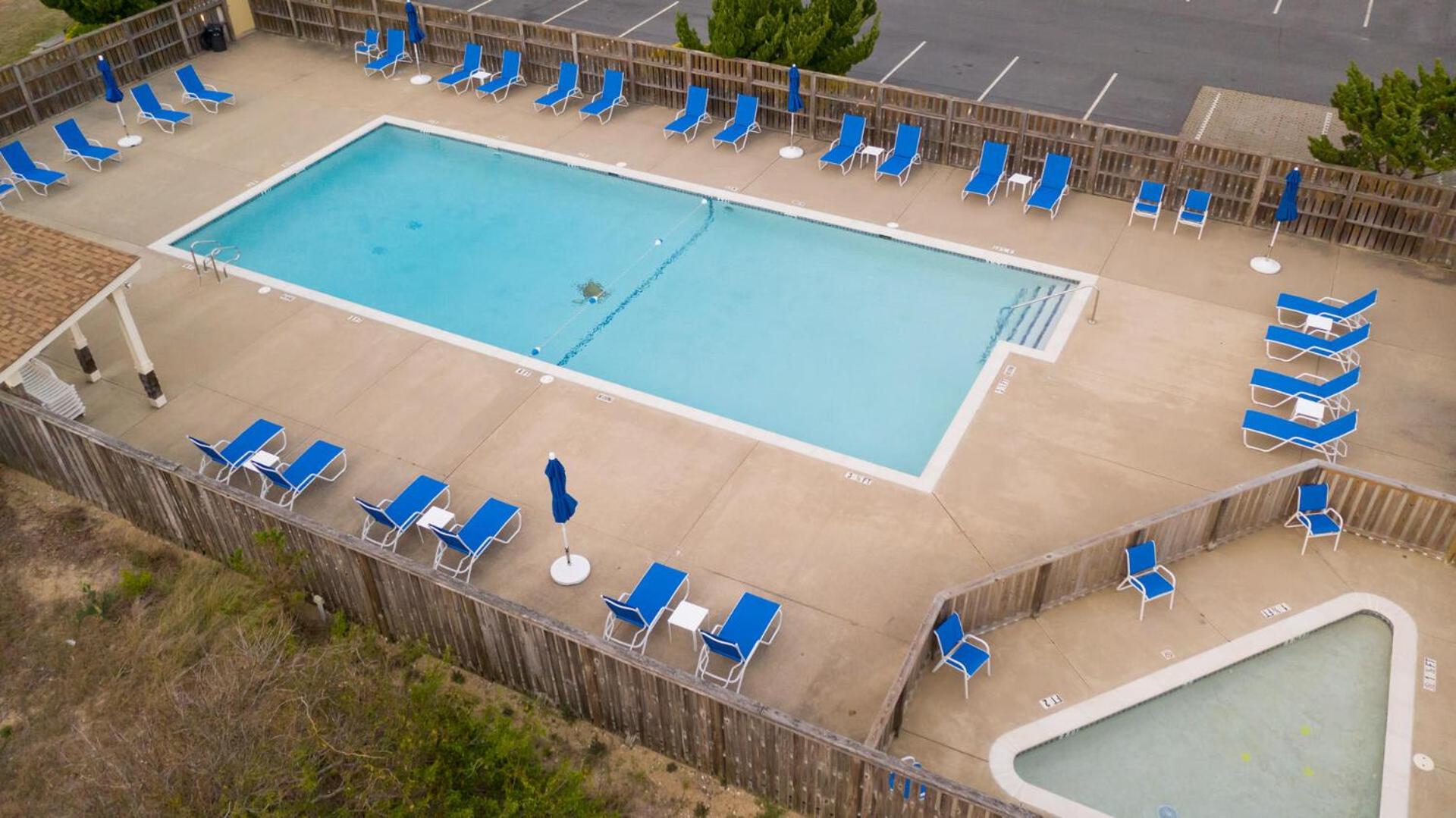 Oceanfront 2 Bedroom Condo at Golden Strand view 4