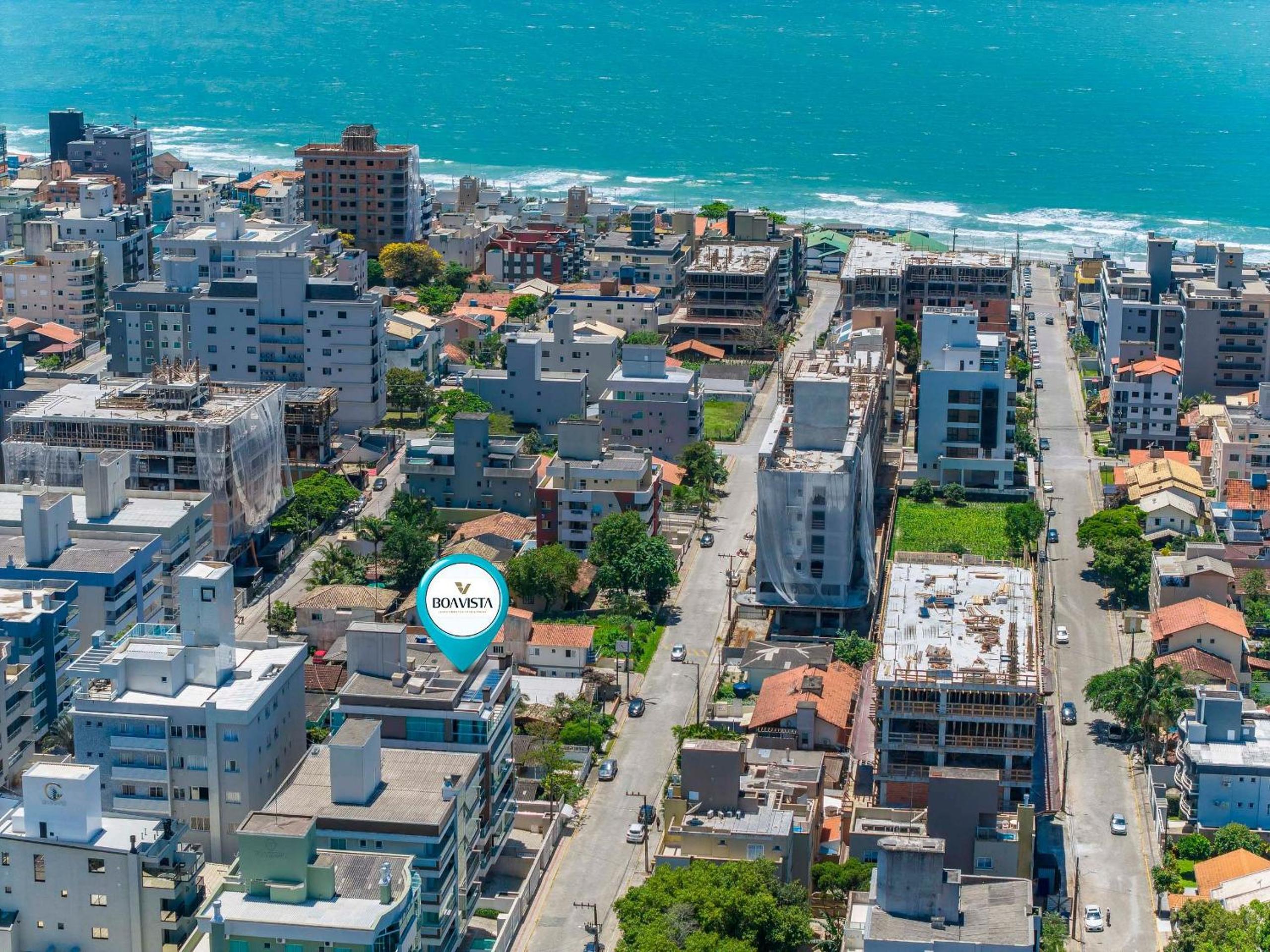 Duplex penthouse with 3 suites in Bombas