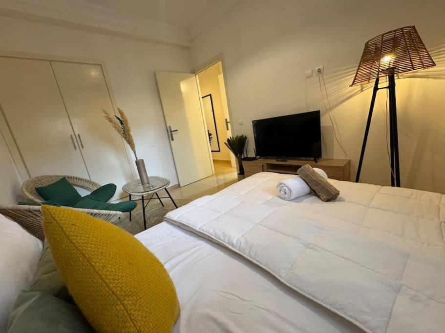 appartement exceptionnel vue sur mer pour famille uniquement view 2