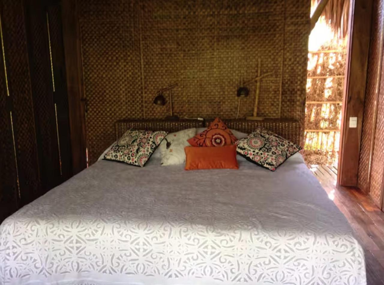 Romantic Cabana with View on Finca La Luisa