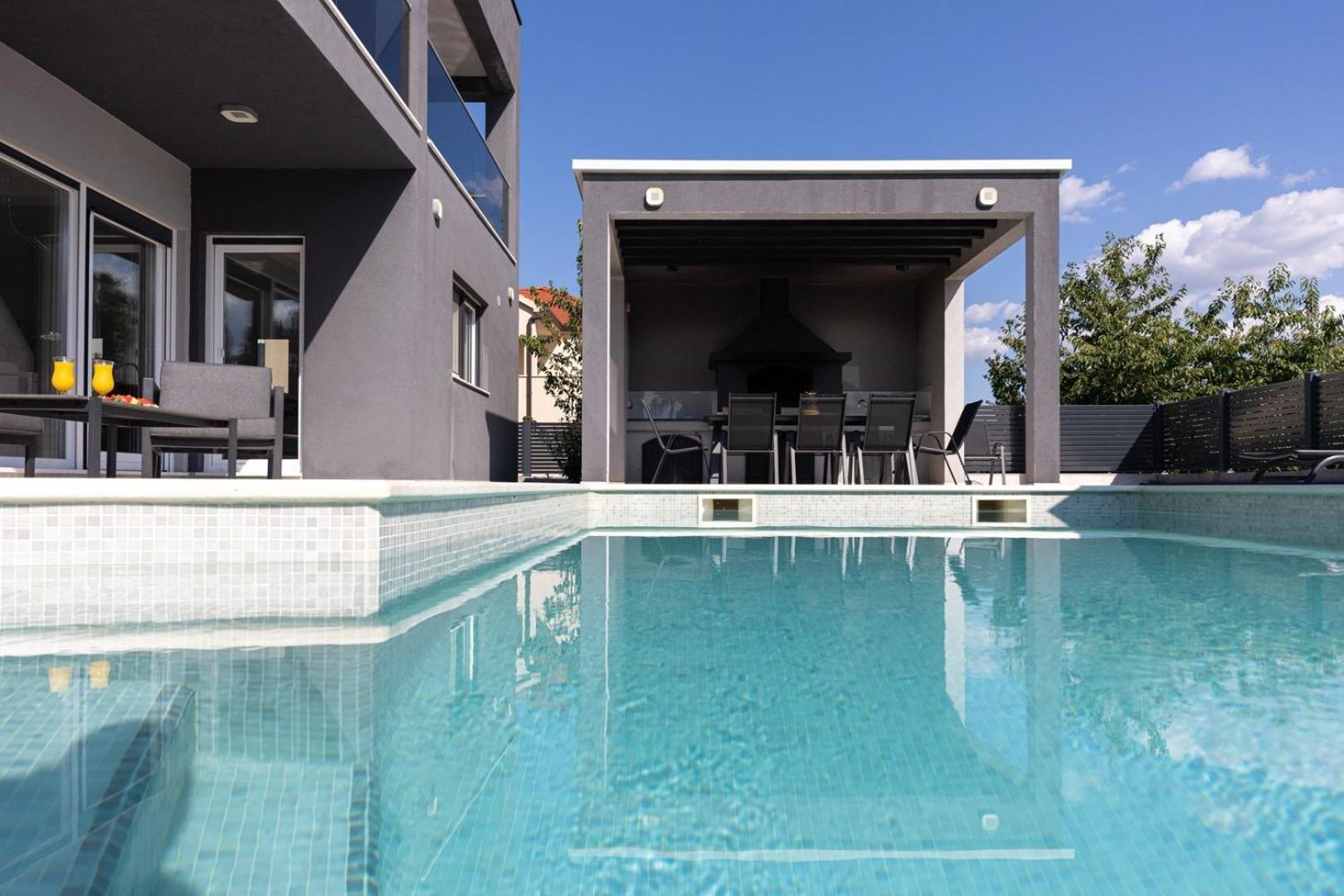 Villa Gabriel - Dicmo view 3