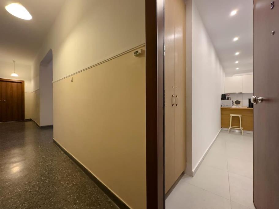 Zaharitsa modern cozy apartment in Koukaki