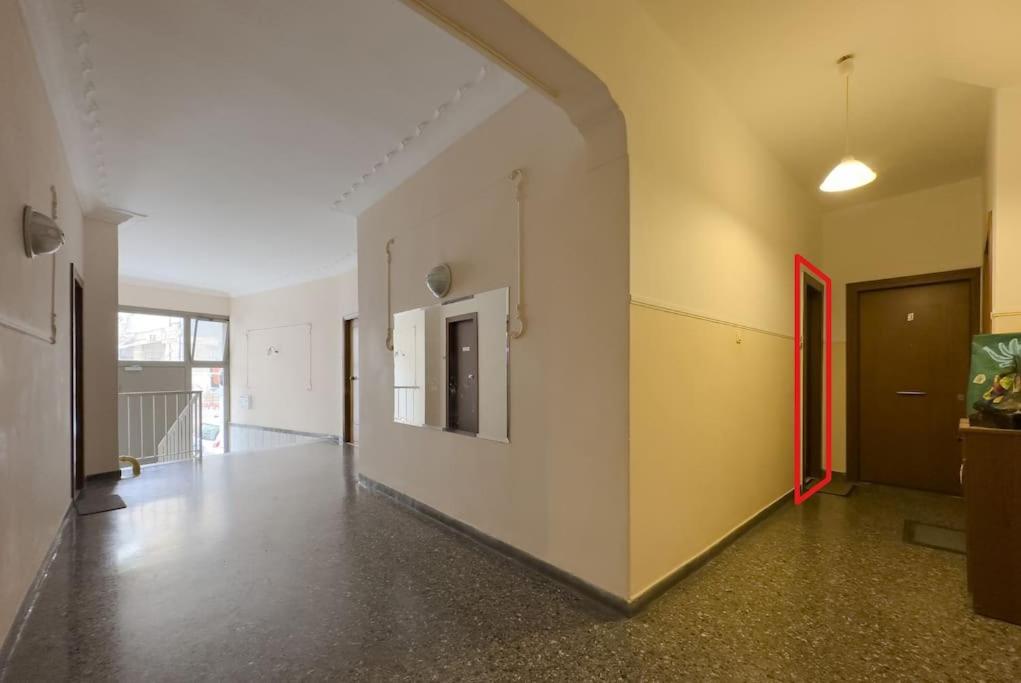 Zaharitsa modern cozy apartment in Koukaki
