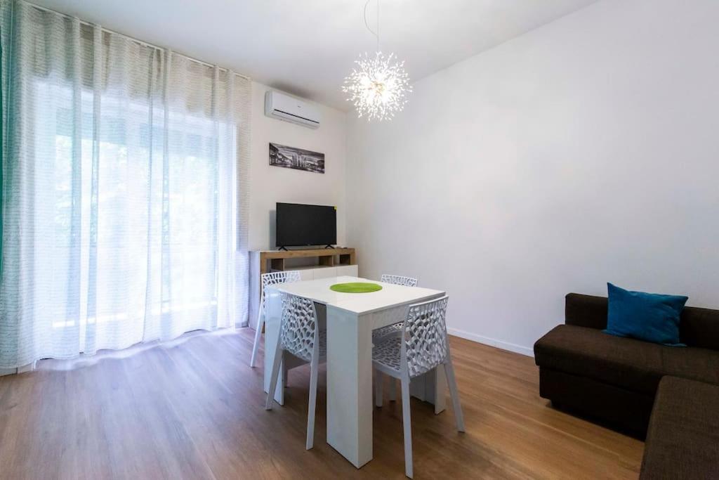 HoMi Apartment