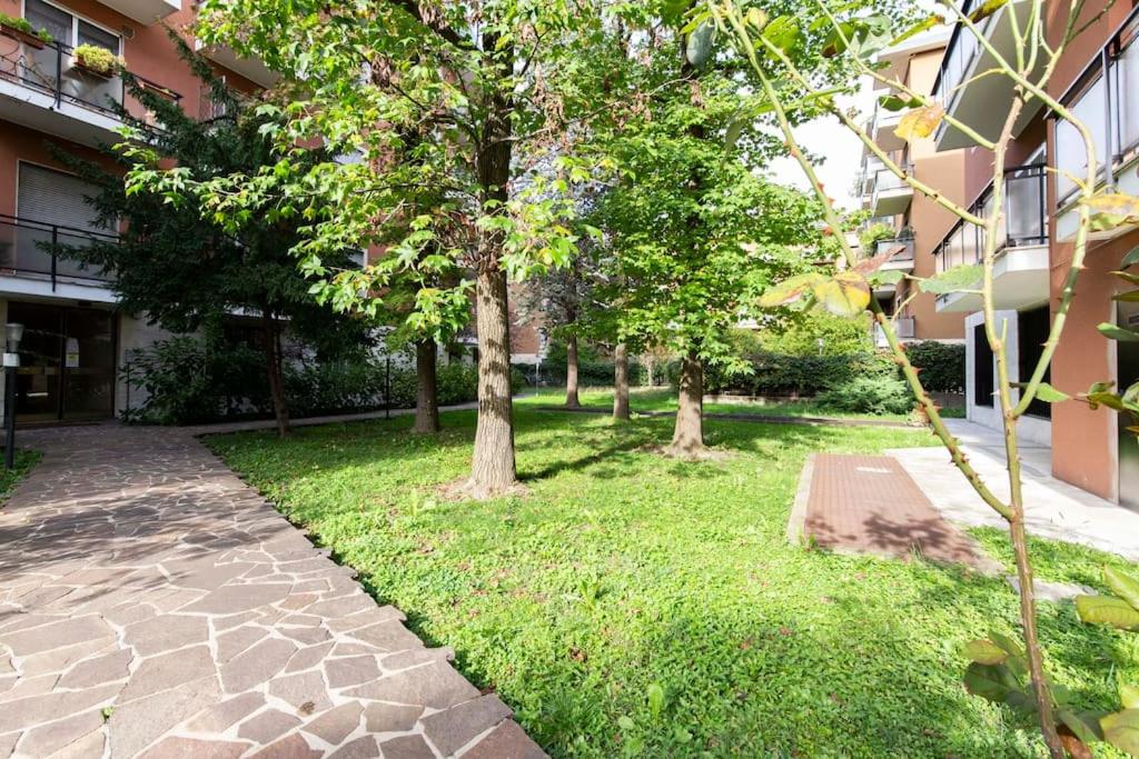 HoMi Apartment