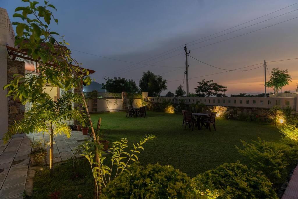Dusk Villa-Luxury 2BHK With Pool view 5