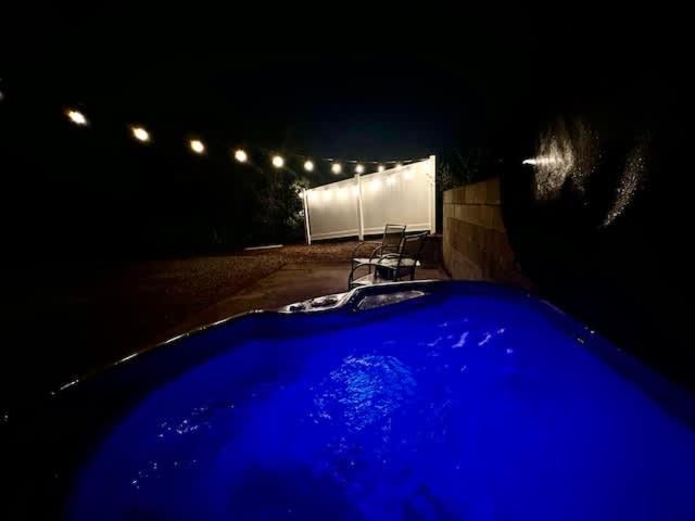 Hotel Puffy Panda Rv-hot Tub-sleeps 2