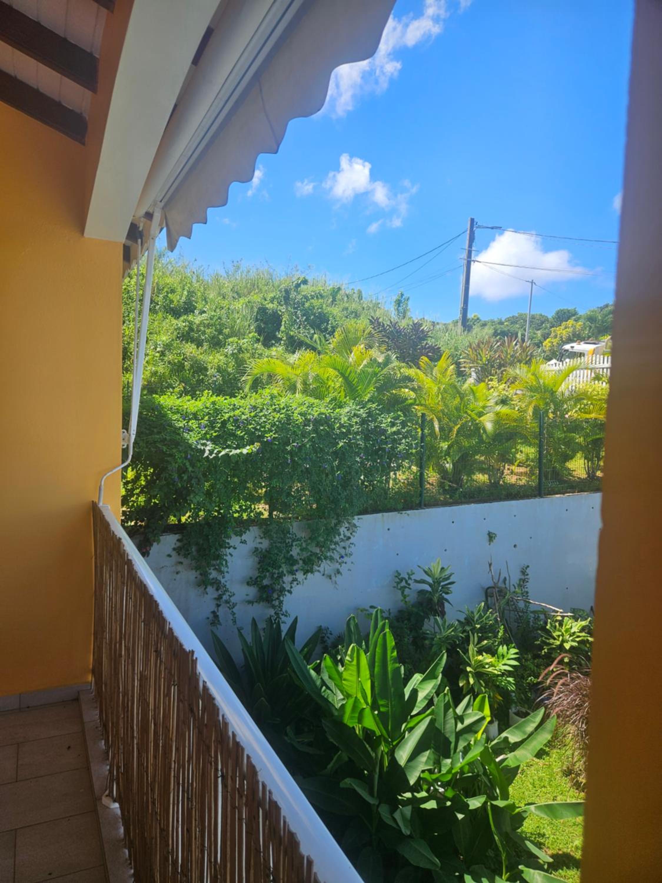 Maison entre montagne et mer view 3