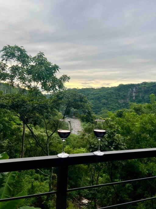 Casita de Campo en medio del bosque