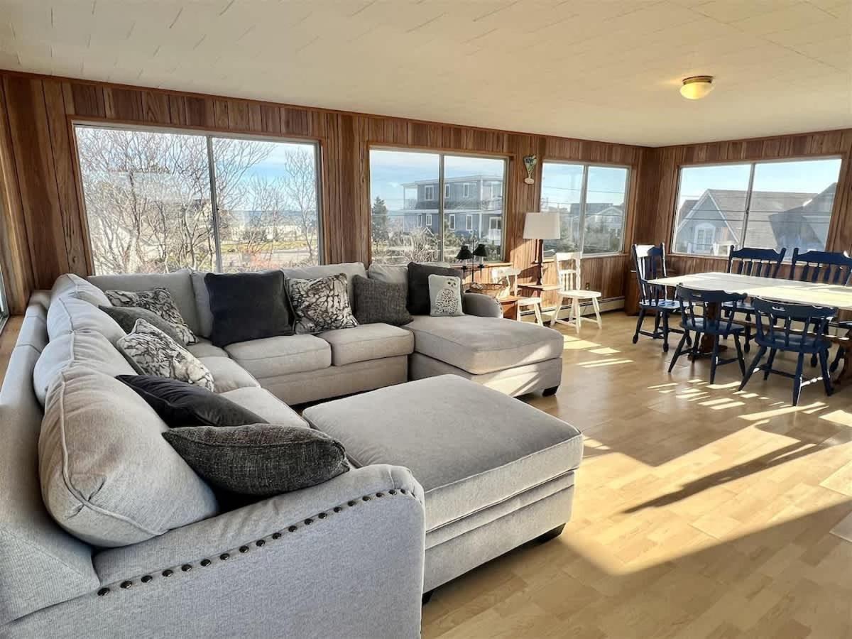 Views of The Atlantic Ocean and Nubble Lighthouse 4 Bedroom Family Home view 4