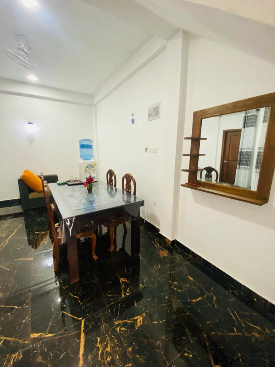 Induwara Holiday home