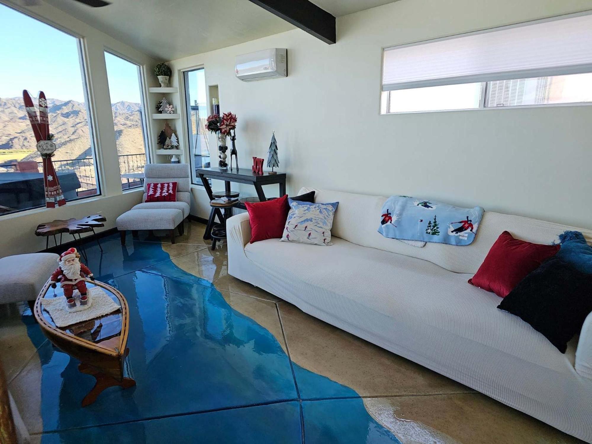 lounge