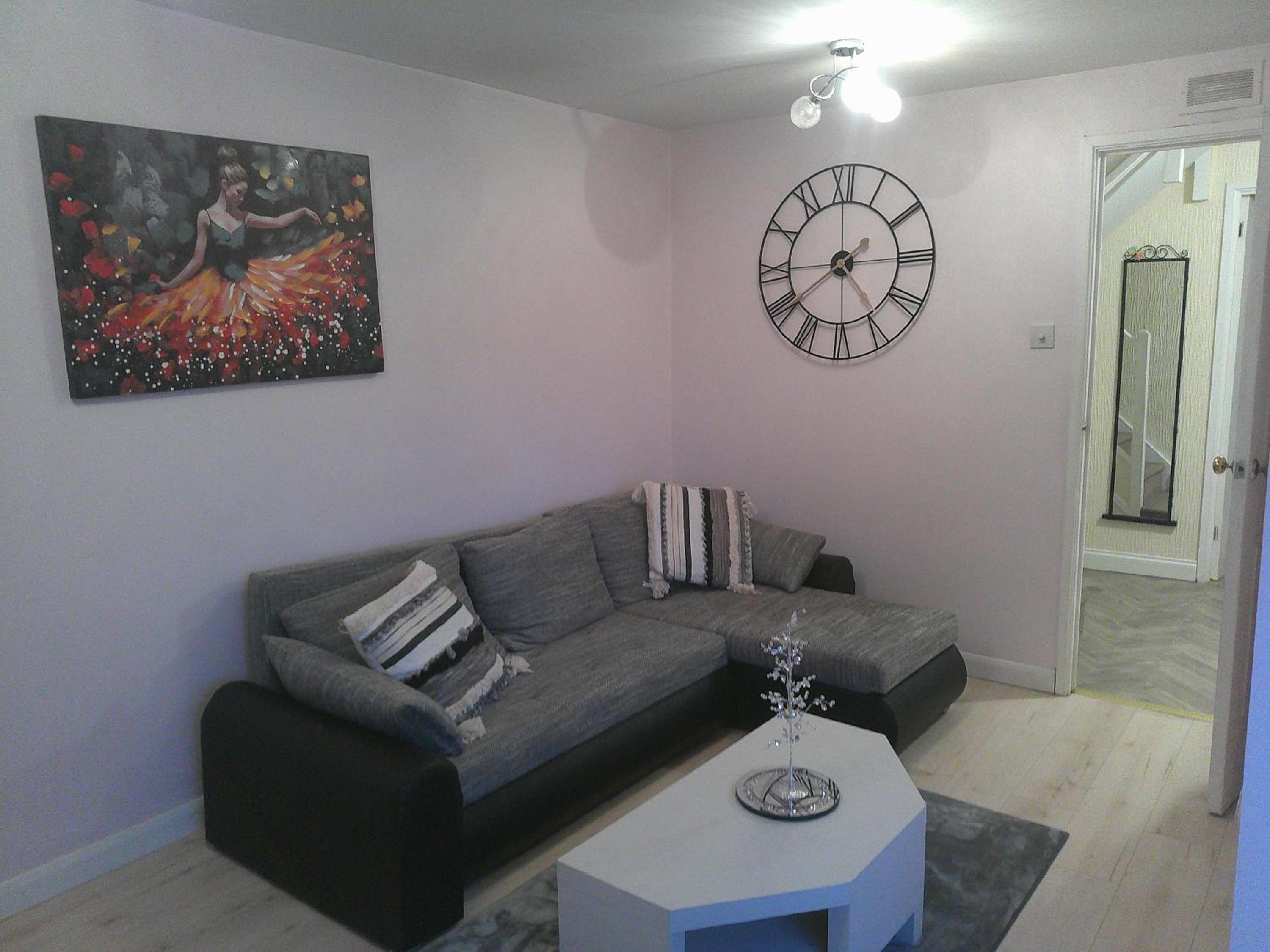 Real Home In Northampton view 4
