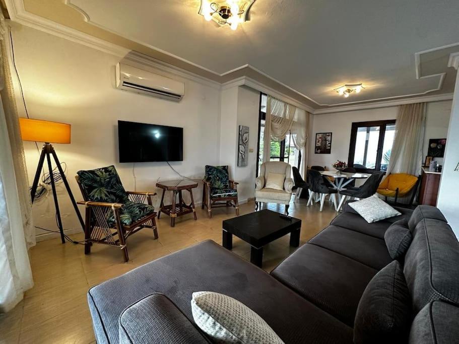 Fantastic 3 Bedroom Holiday Home in Arsuz view 5