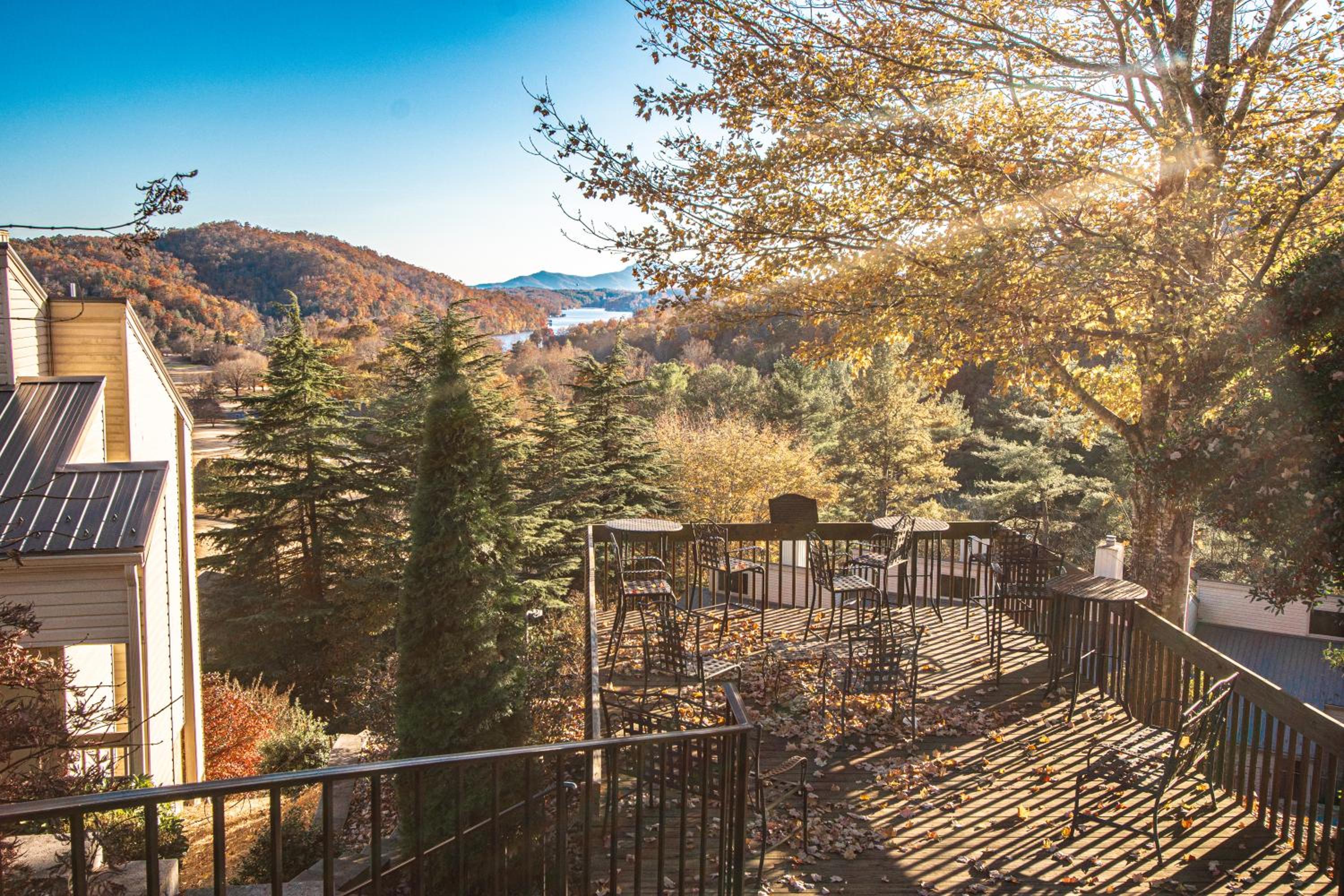 Mountain Loft Resort - Lake Lure, NC view 3