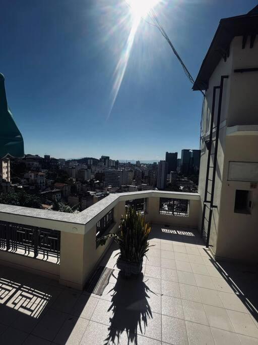 Linda suíte tipo kitnet