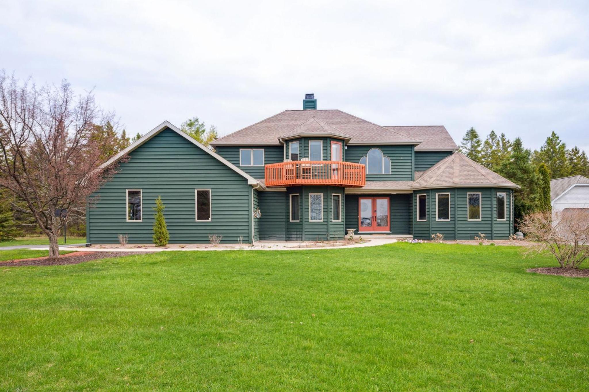 Hotel Cherry Hill - New! Hot Tub, Close To Downtown, Bay View, Dogs Welcome!