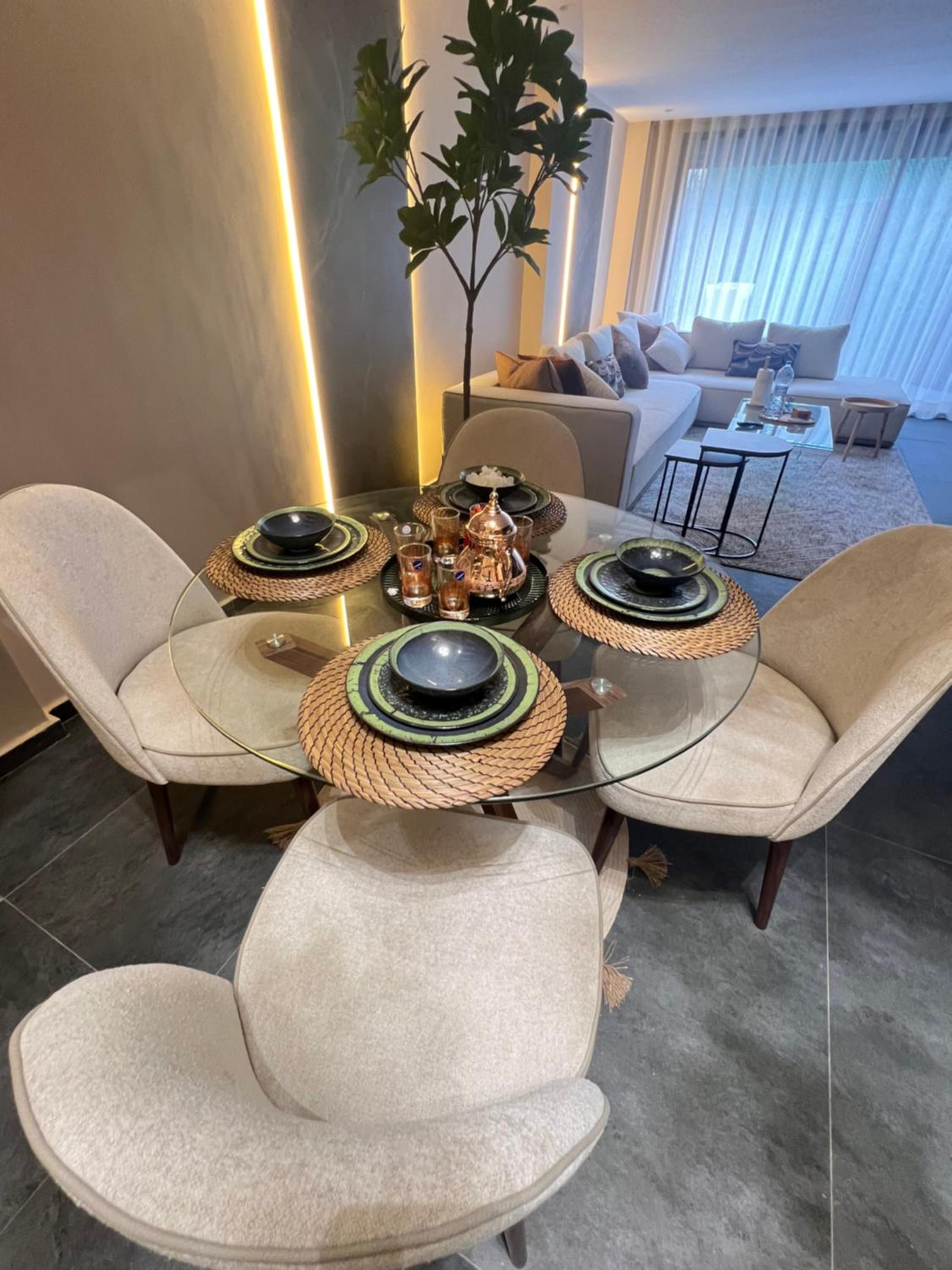dining