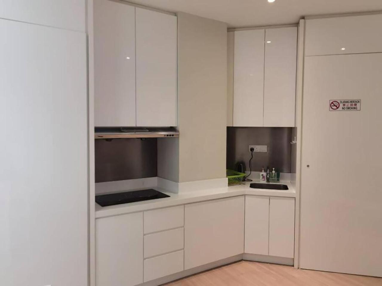 The Regency Luxury Suite -Gurney Strait Quay photo 2