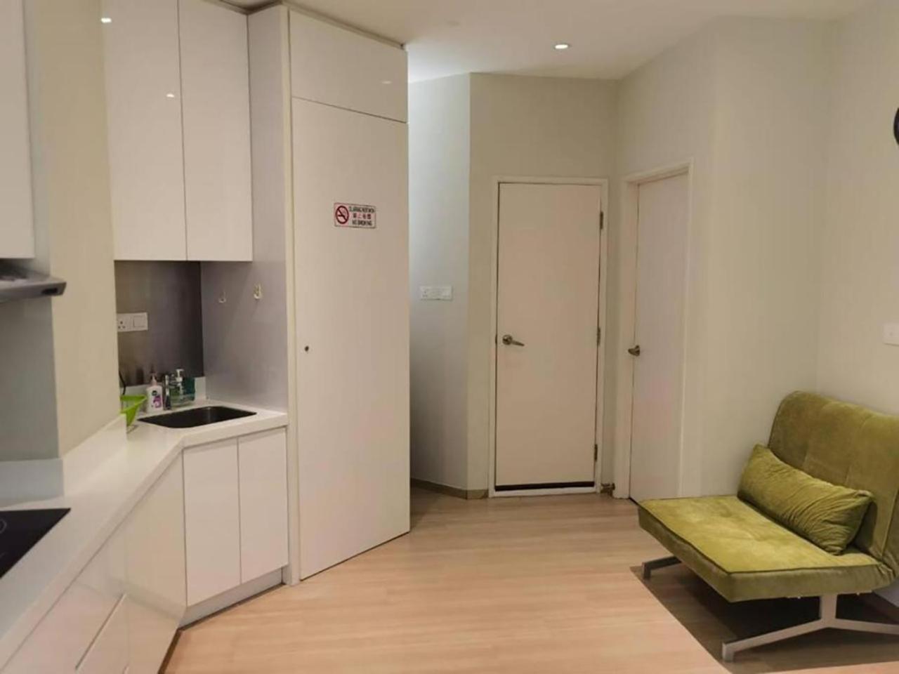 The Regency Luxury Suite -Gurney Strait Quay photo 3