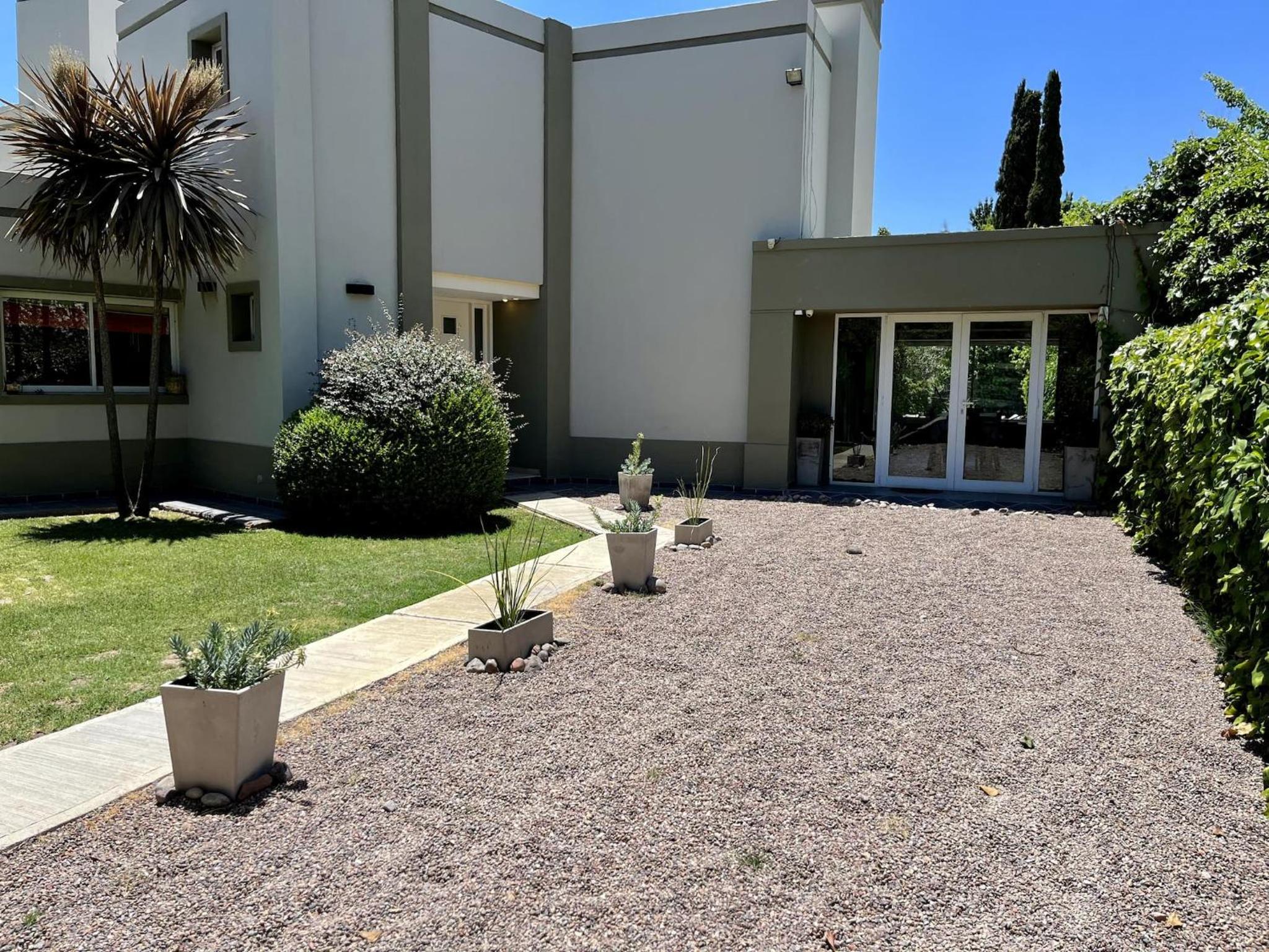 Casa Pueyrredón, en el corazón de Chacras