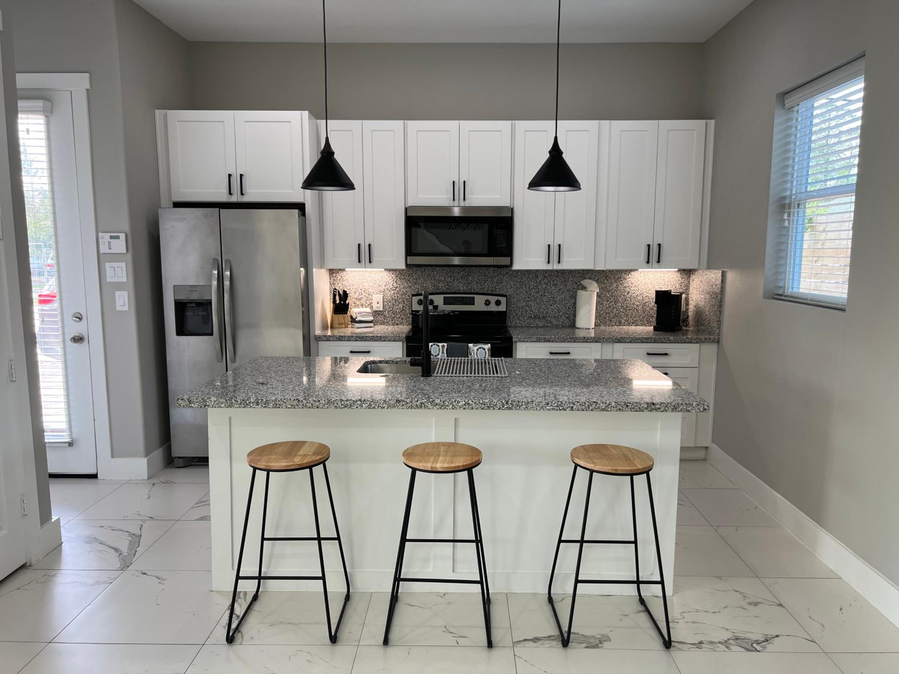 Best Location 3BD Home-Heart of Houston view 5