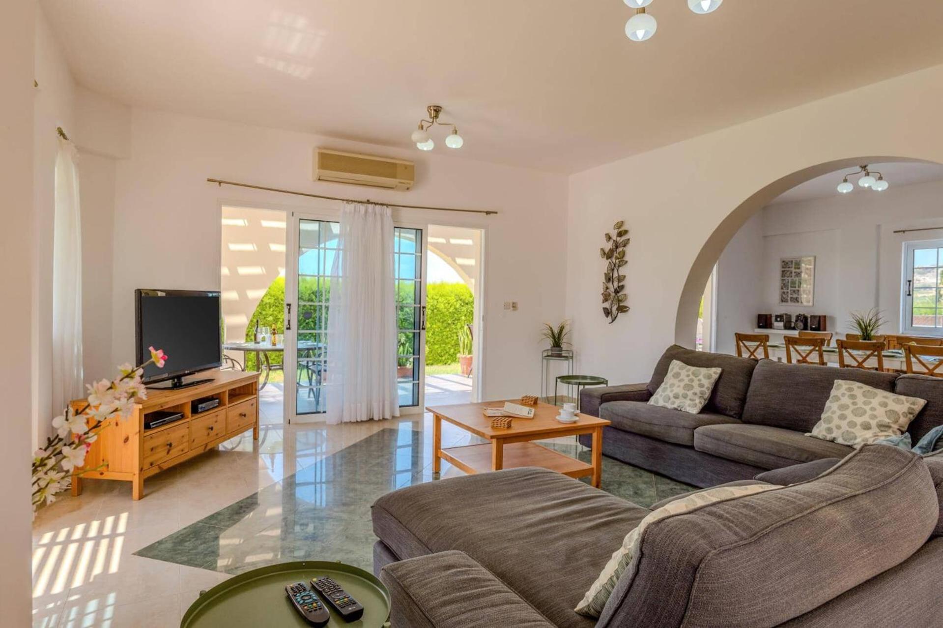 Villa Joanna Coral Bay by Villa Plus