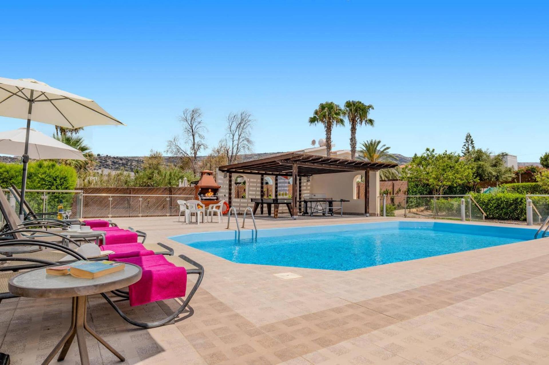 Villa Joanna Coral Bay by Villa Plus