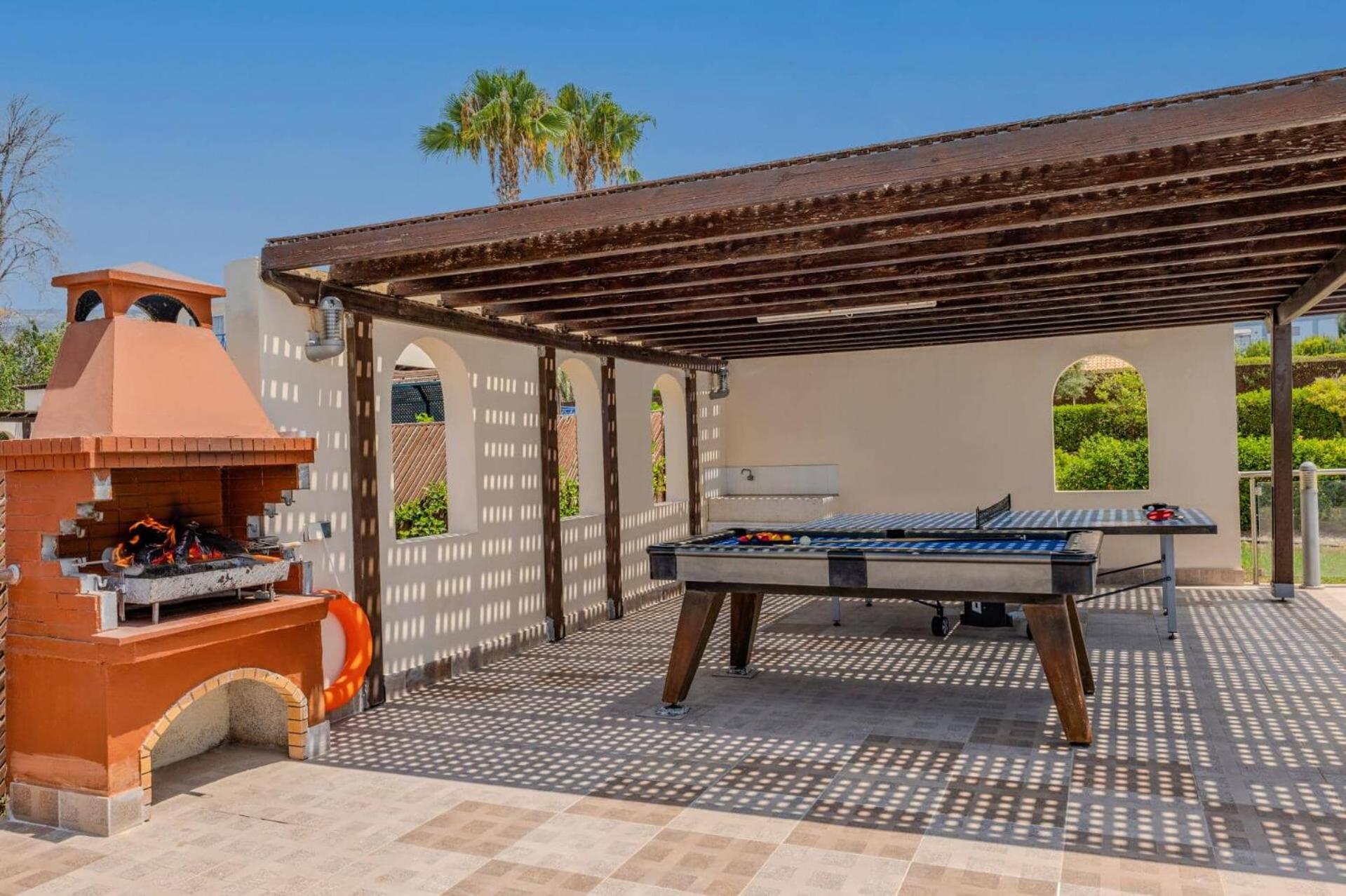 Villa Joanna Coral Bay by Villa Plus