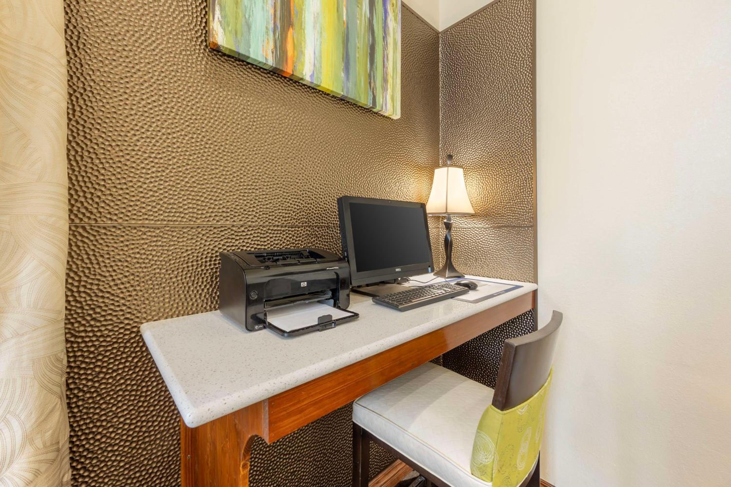 Sikeston Vacations - Best Western Plus Sikeston - Property Image 5