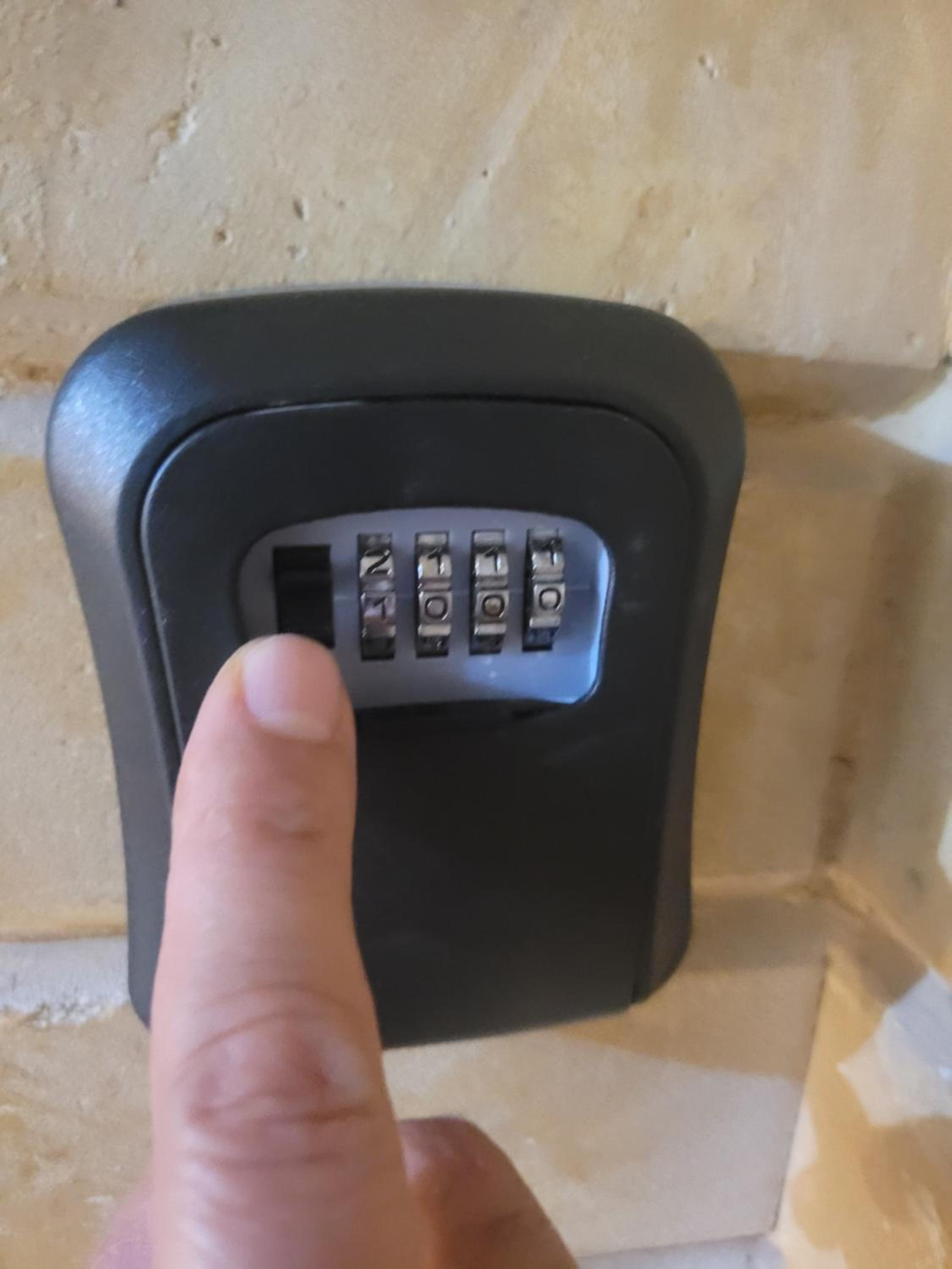 شقه بالقاهرة سوبر لوكس 3 غرف نوم بالقاهرة بالقطامية مدينة نصر Exceptional three bedroom apartment, Palm city Compound, Katamya, Ring Road, Cairo, Egypt