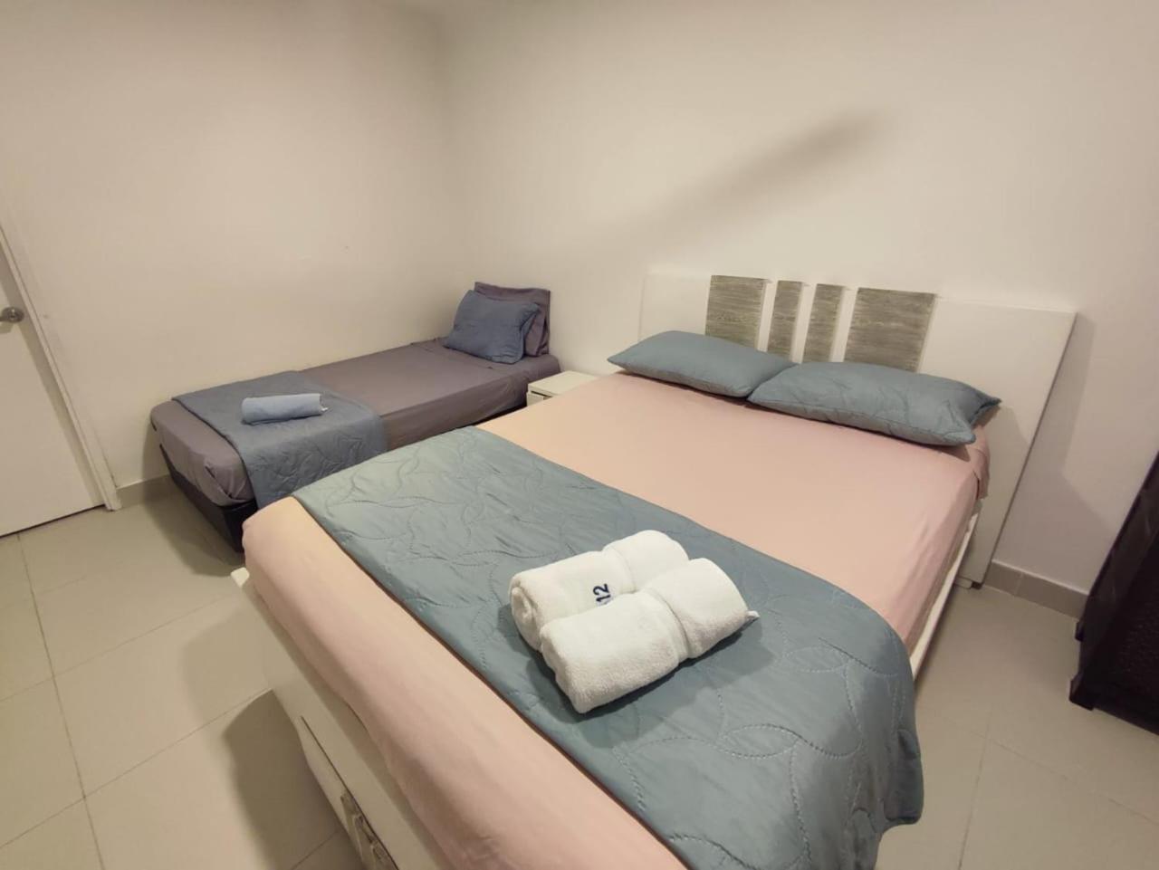 Cozy Apto with AC and Washer inside the Walls