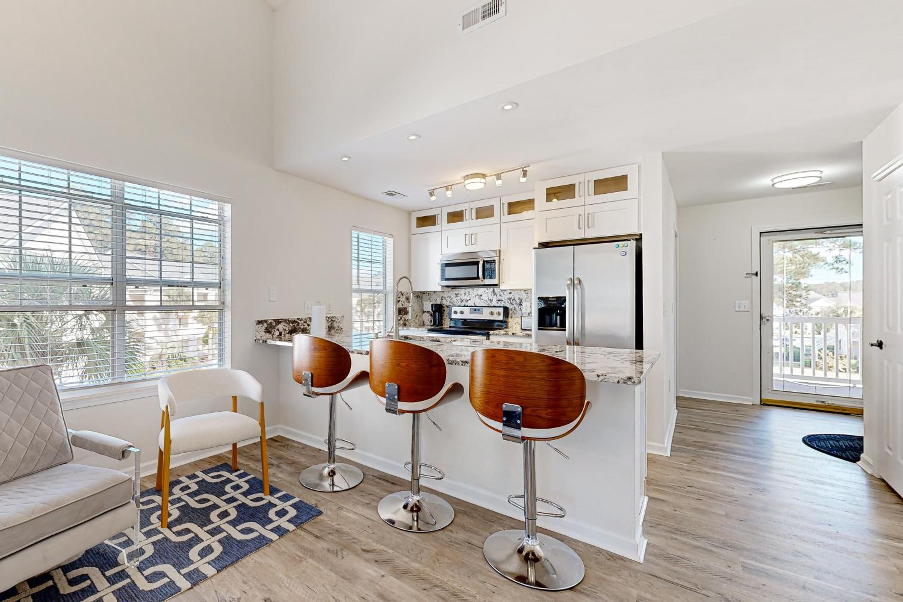 Golf Course Views and Pool Myrtle Beach Retreat
