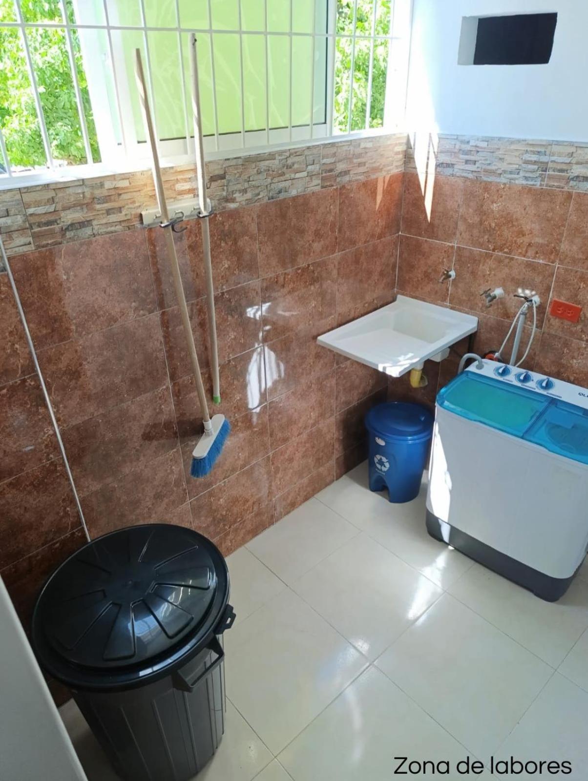 Deusades Apartamentos