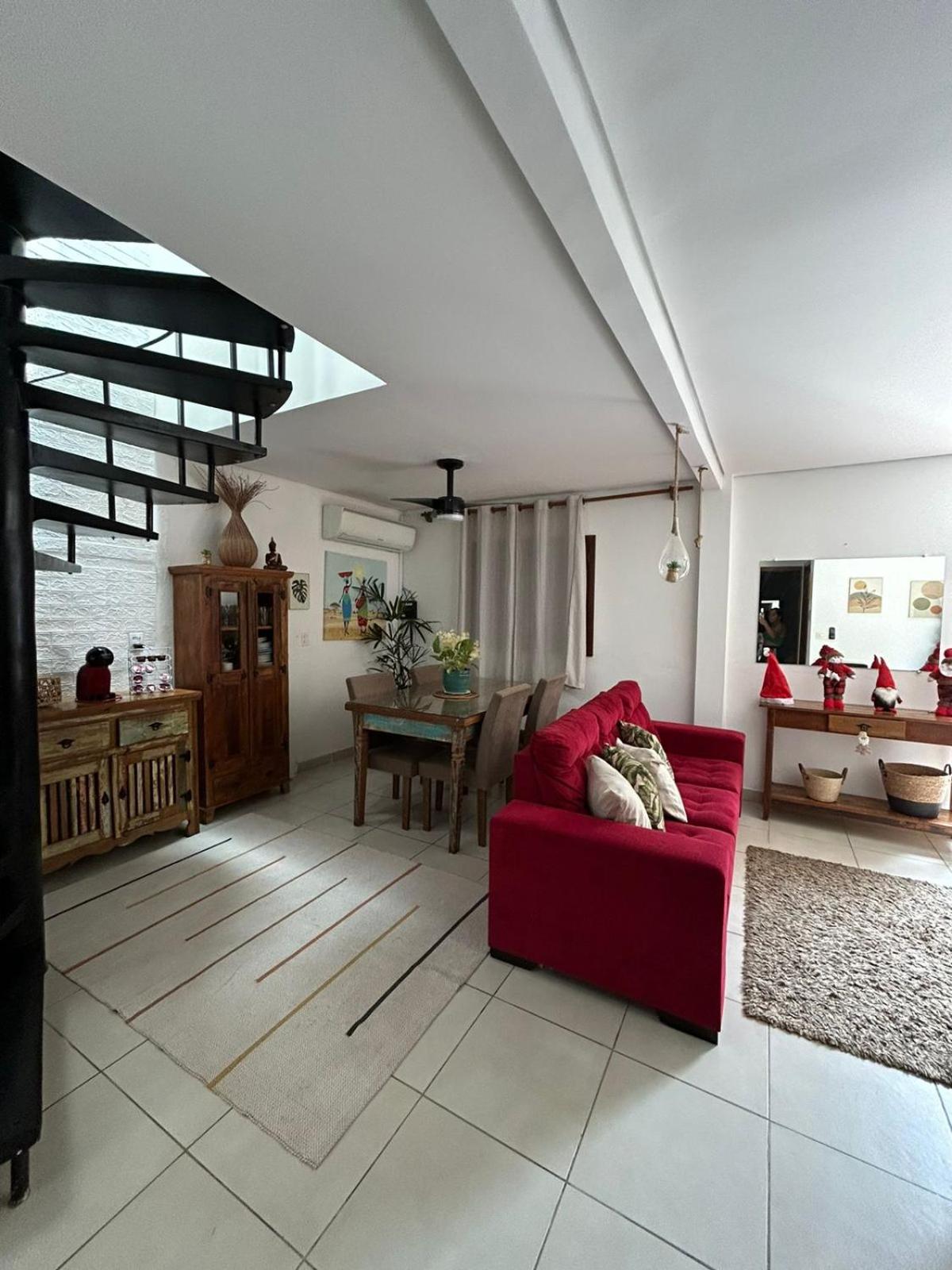 CASA PERTINHO da PRAIA EM ILHABELA