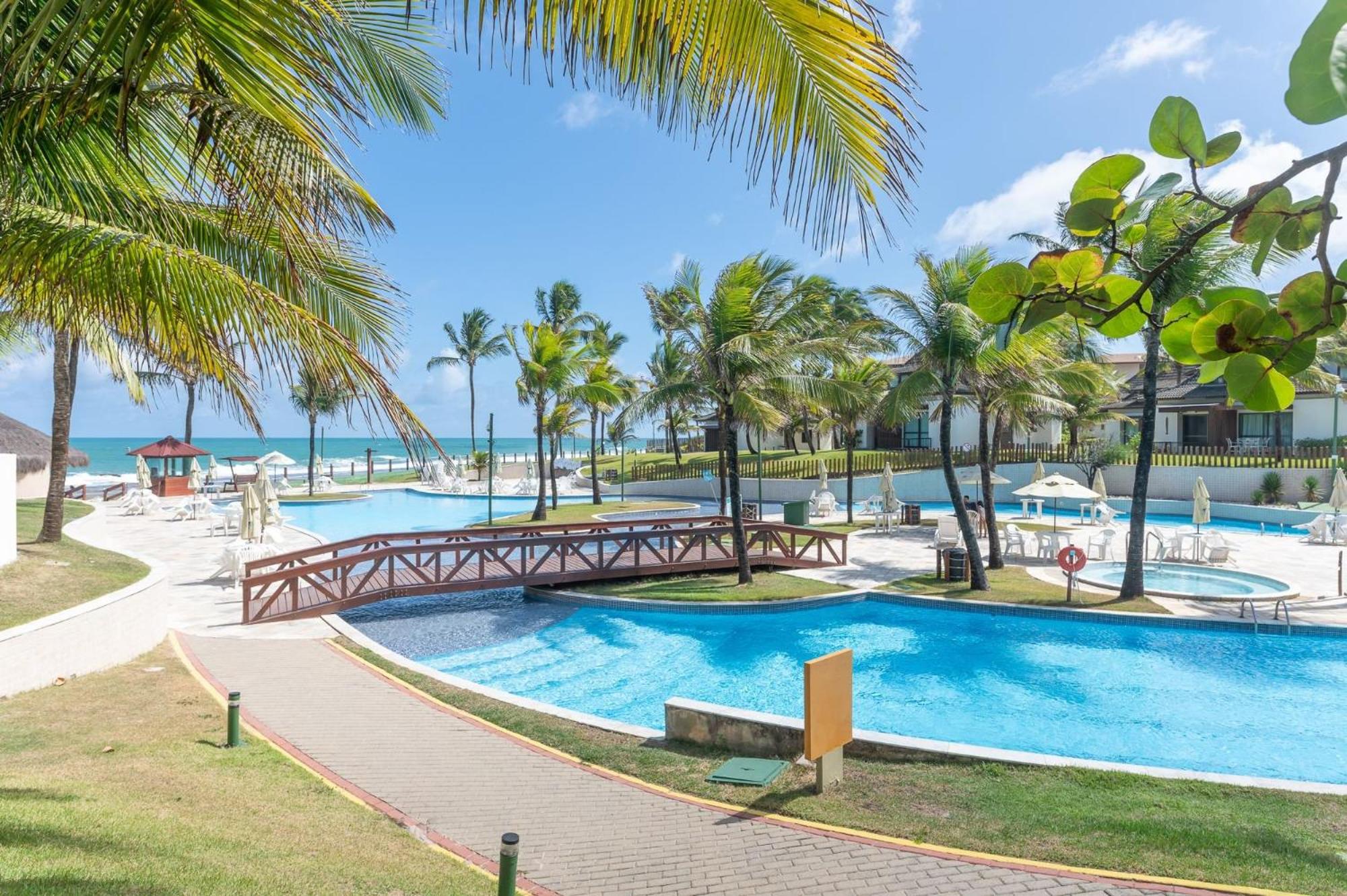 Flat ou Bangalo Luxo Beach Class Beira Mar Muro Alto