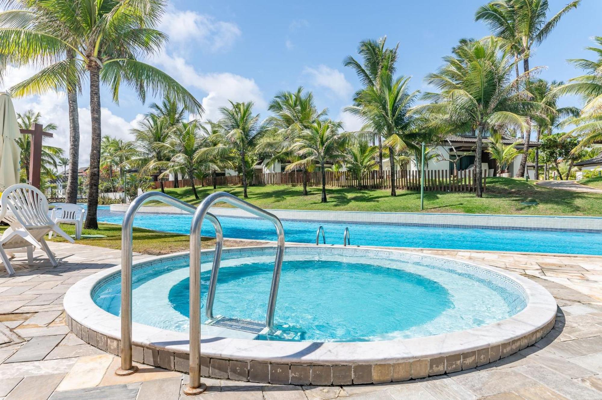 Flat ou Bangalo Luxo Beach Class Beira Mar Muro Alto