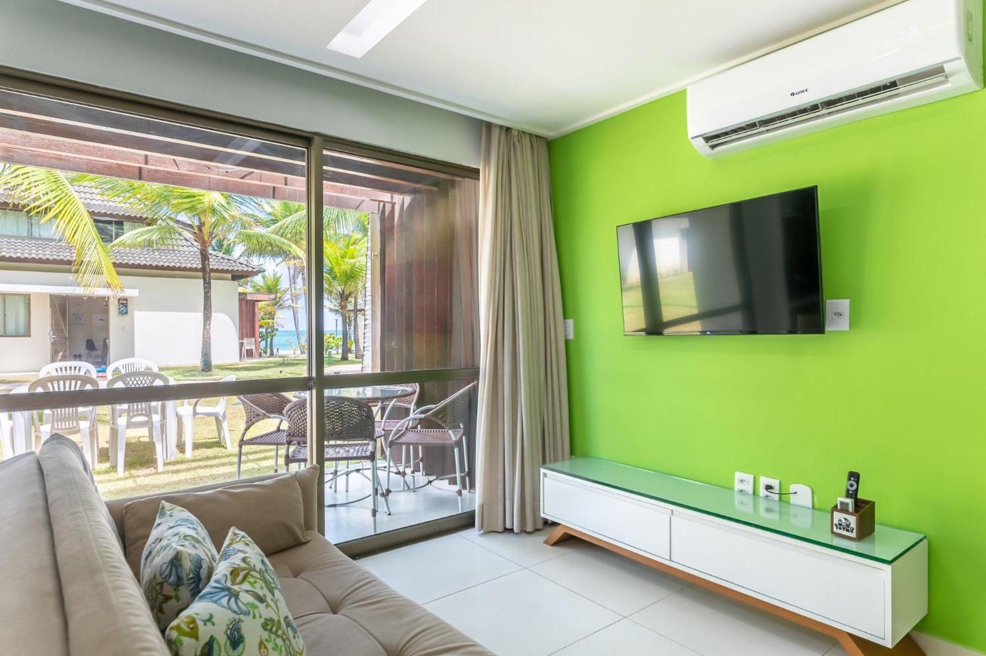 Flat ou Bangalo Luxo Beach Class Beira Mar Muro Alto