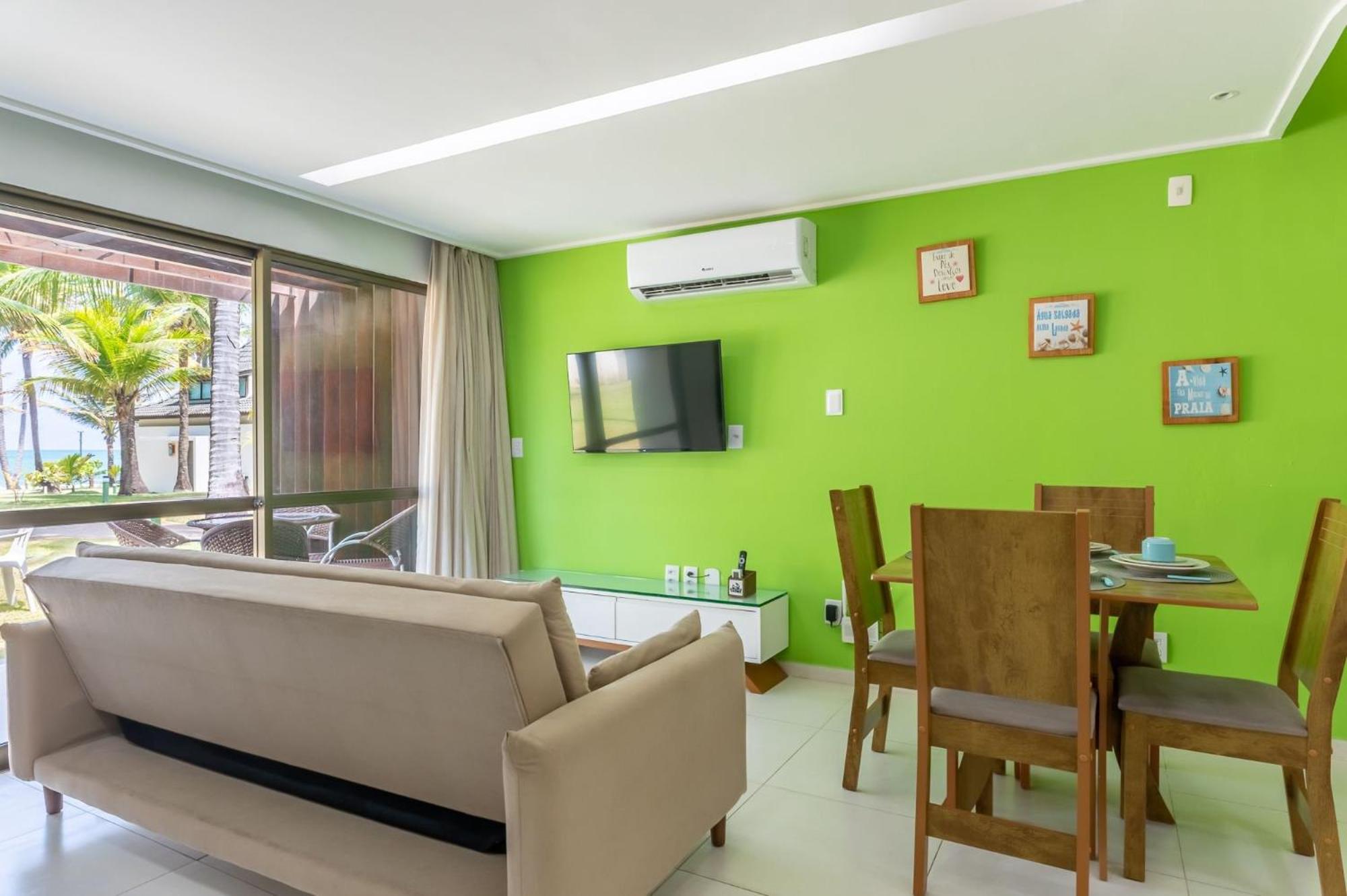 Flat ou Bangalo Luxo Beach Class Beira Mar Muro Alto