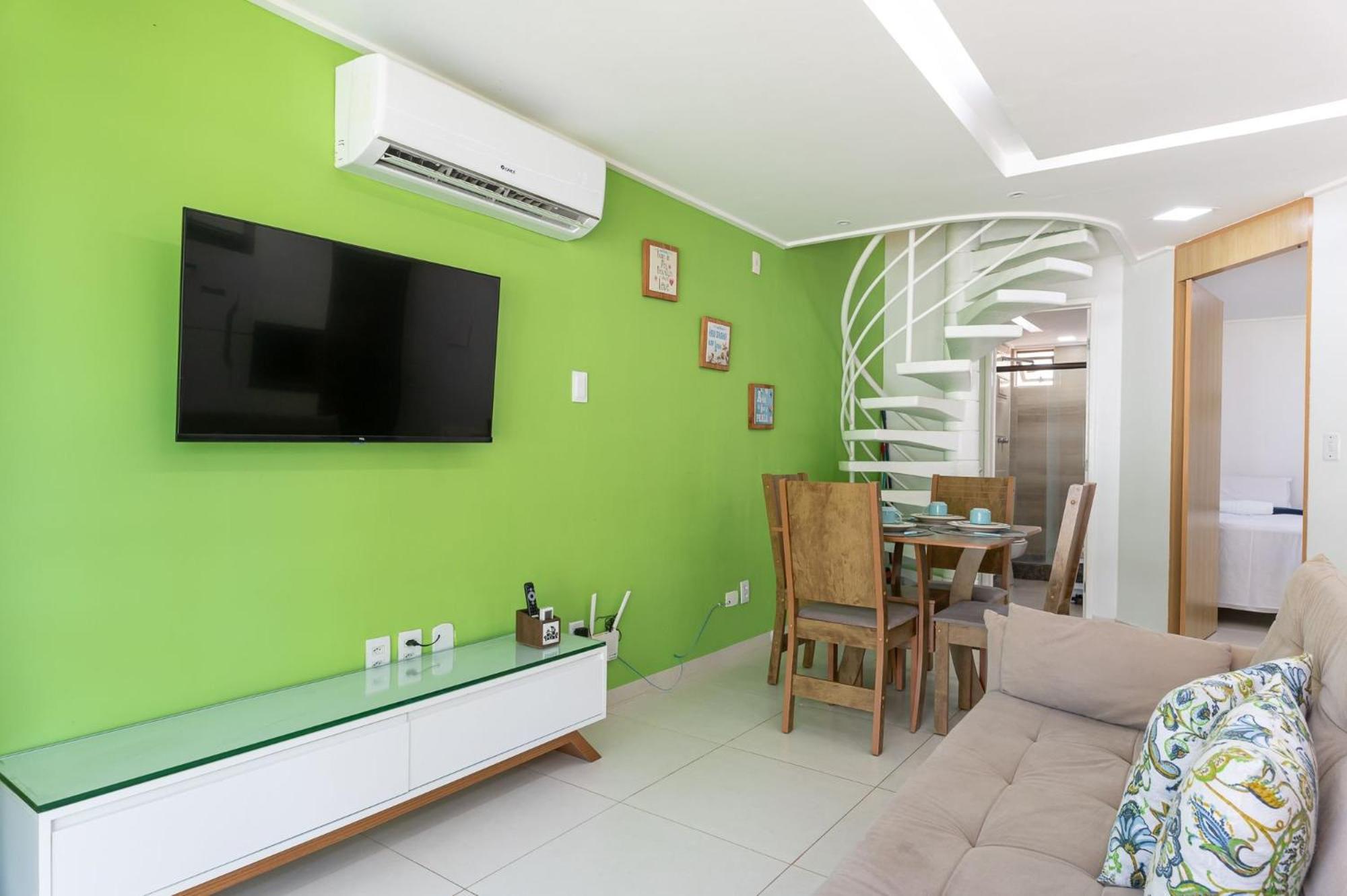 Flat ou Bangalo Luxo Beach Class Beira Mar Muro Alto