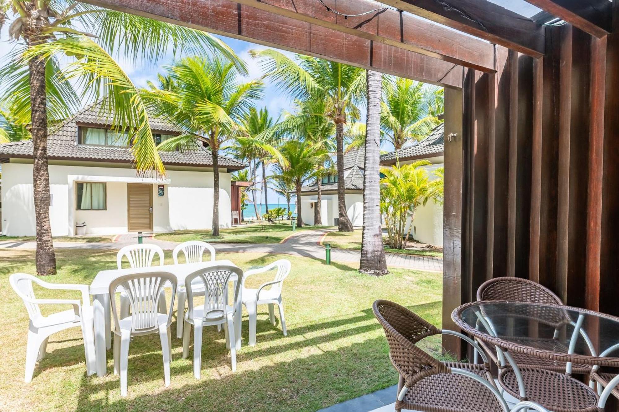 Flat ou Bangalo Luxo Beach Class Beira Mar Muro Alto