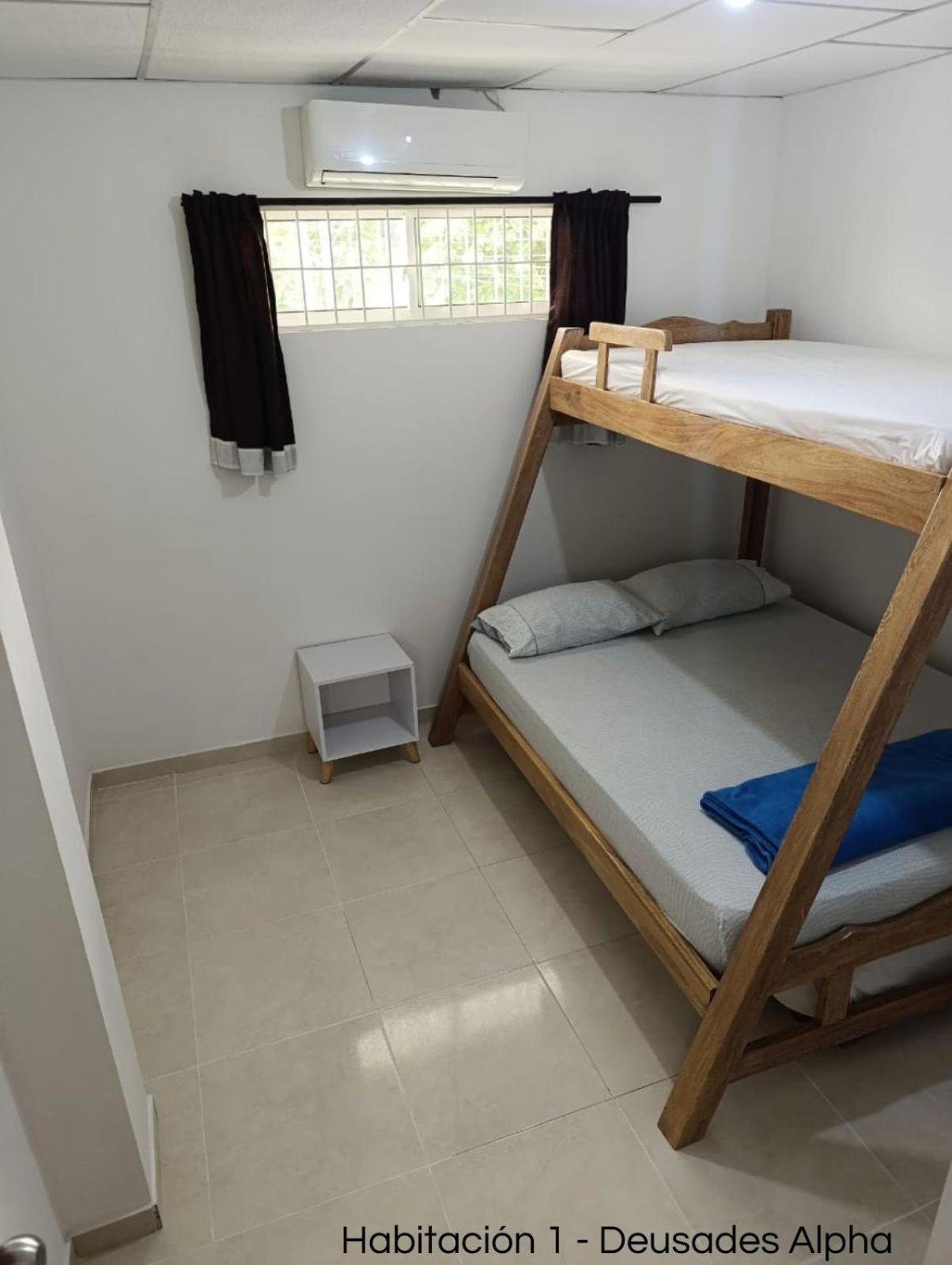 Deusades Apartamentos