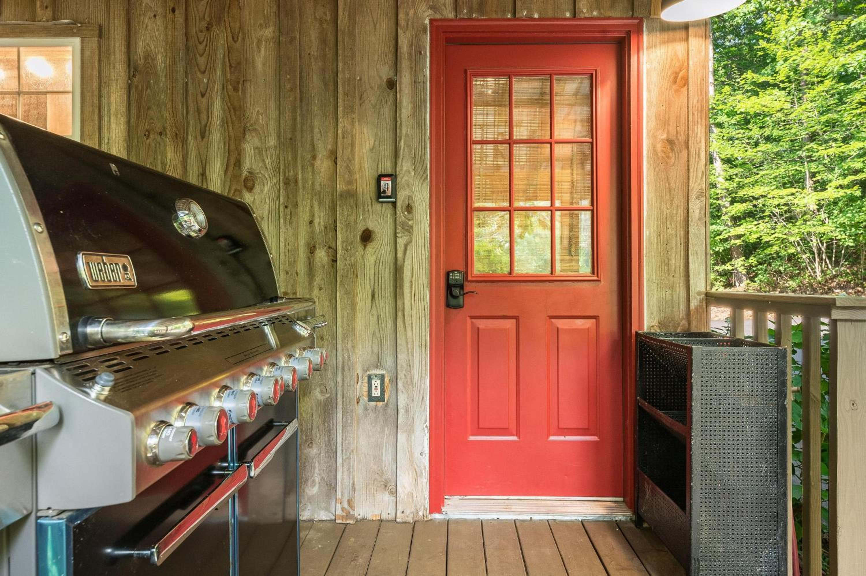 Mountain River Retreat view 4