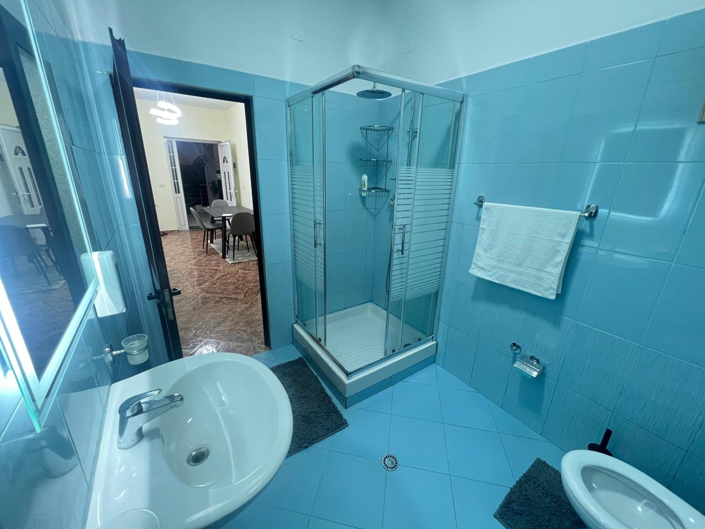 Mandi Apartament