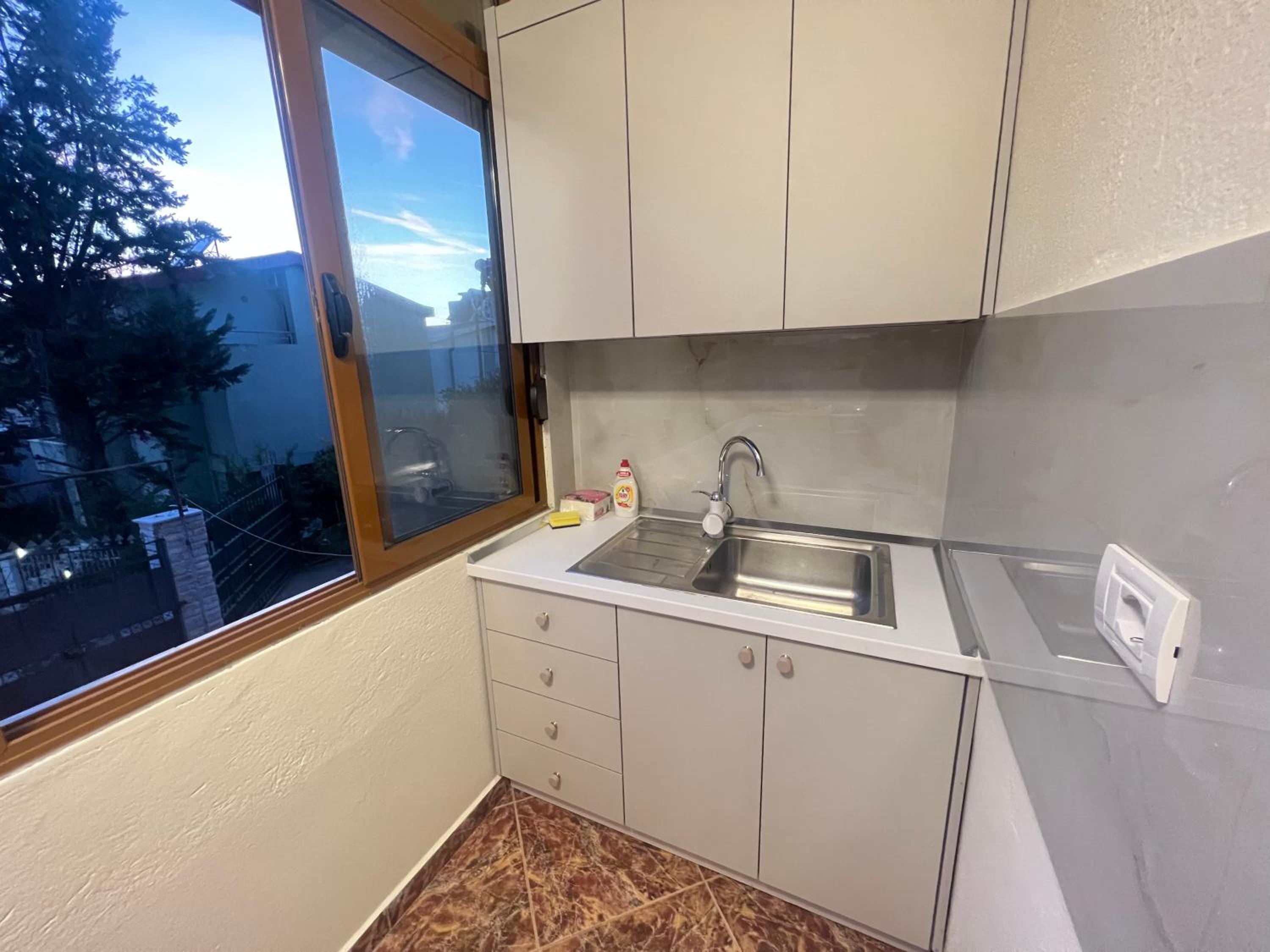 Mandi Apartament