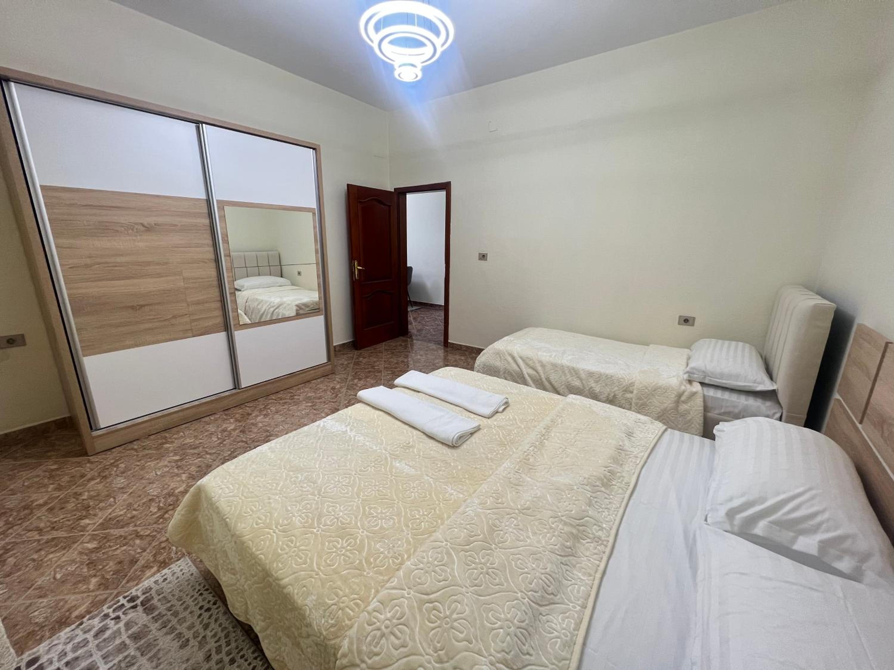 Mandi Apartament