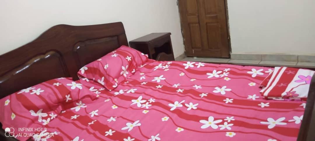 Appartement meublé Nkolbong, San Francisco, Yaoundé