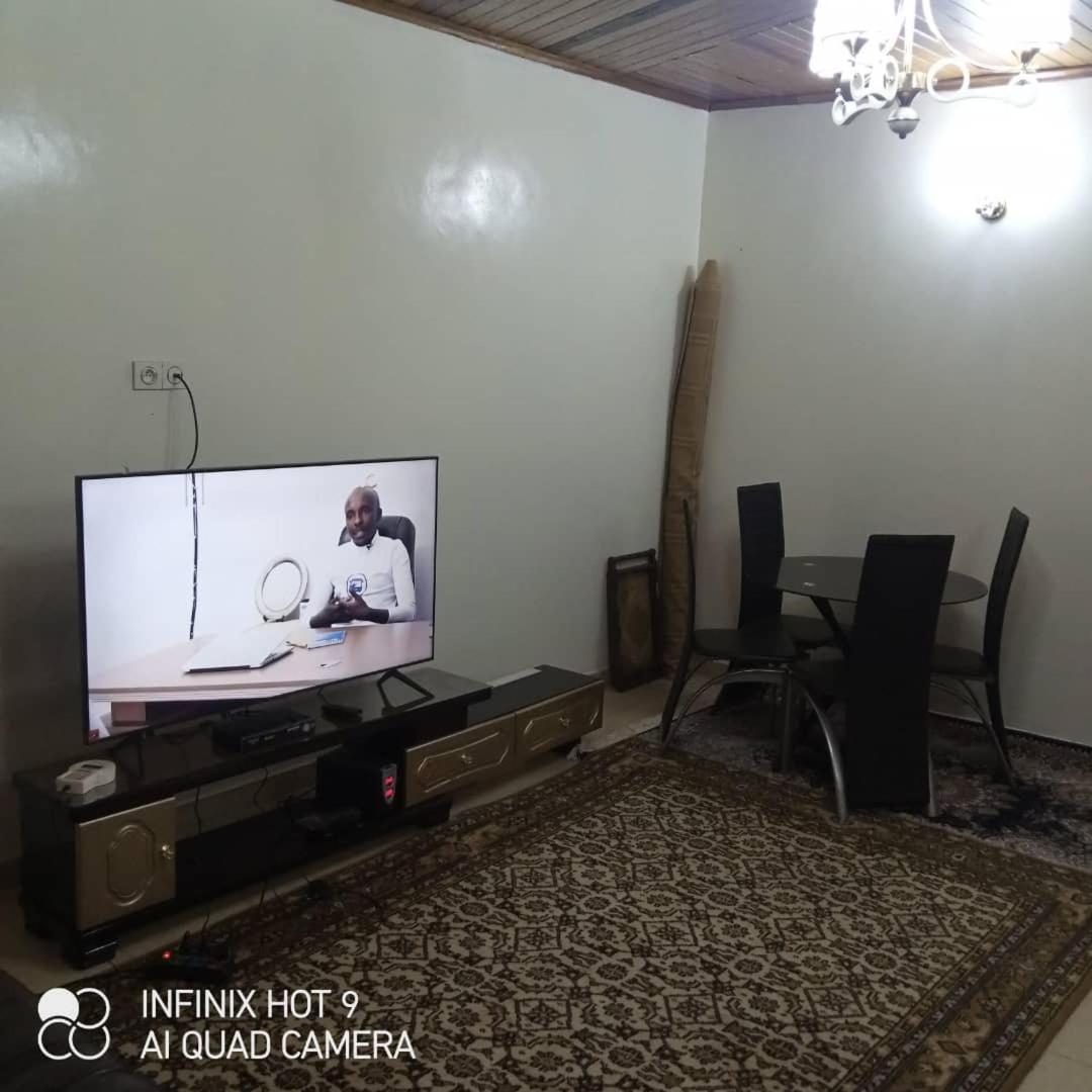 Appartement meublé Nkolbong, San Francisco, Yaoundé